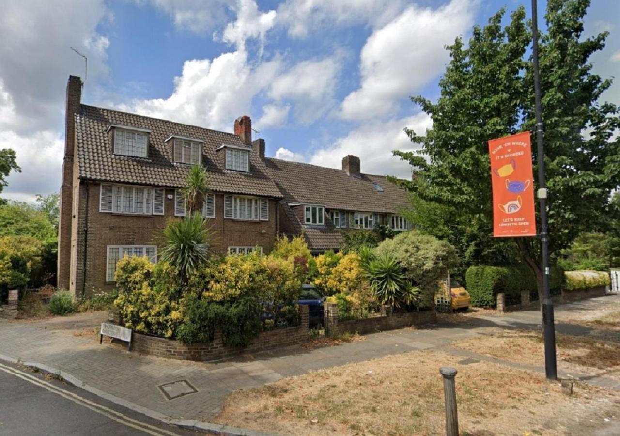 Wandsworth, South London Deluxe King Room 4 Bagian luar foto